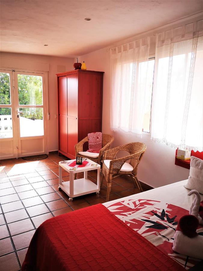 Casa Martinez Studios & Chambre D'Hotes A 3 Kms De Montserrat Valencia Montroy Exterior photo