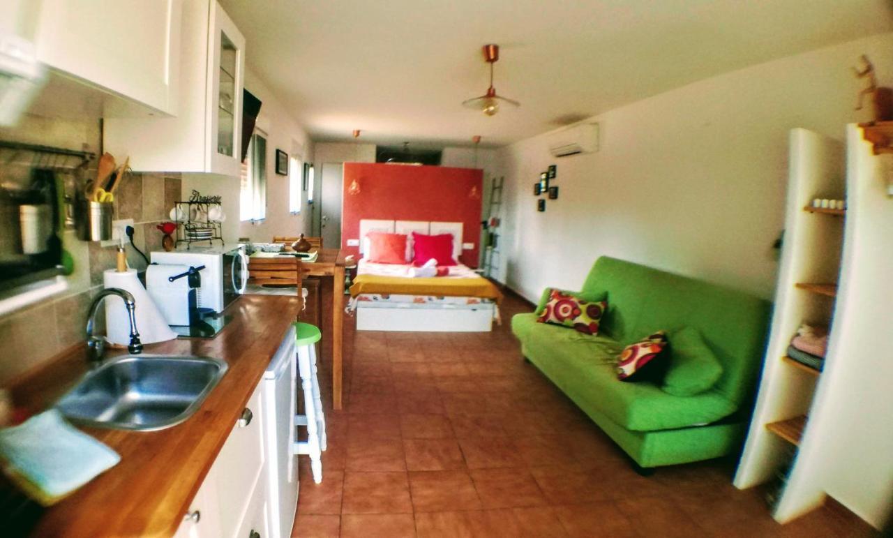 Casa Martinez Studios & Chambre D'Hotes A 3 Kms De Montserrat Valencia Montroy Exterior photo