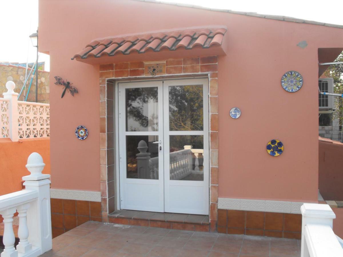 Casa Martinez Studios & Chambre D'Hotes A 3 Kms De Montserrat Valencia Montroy Exterior photo